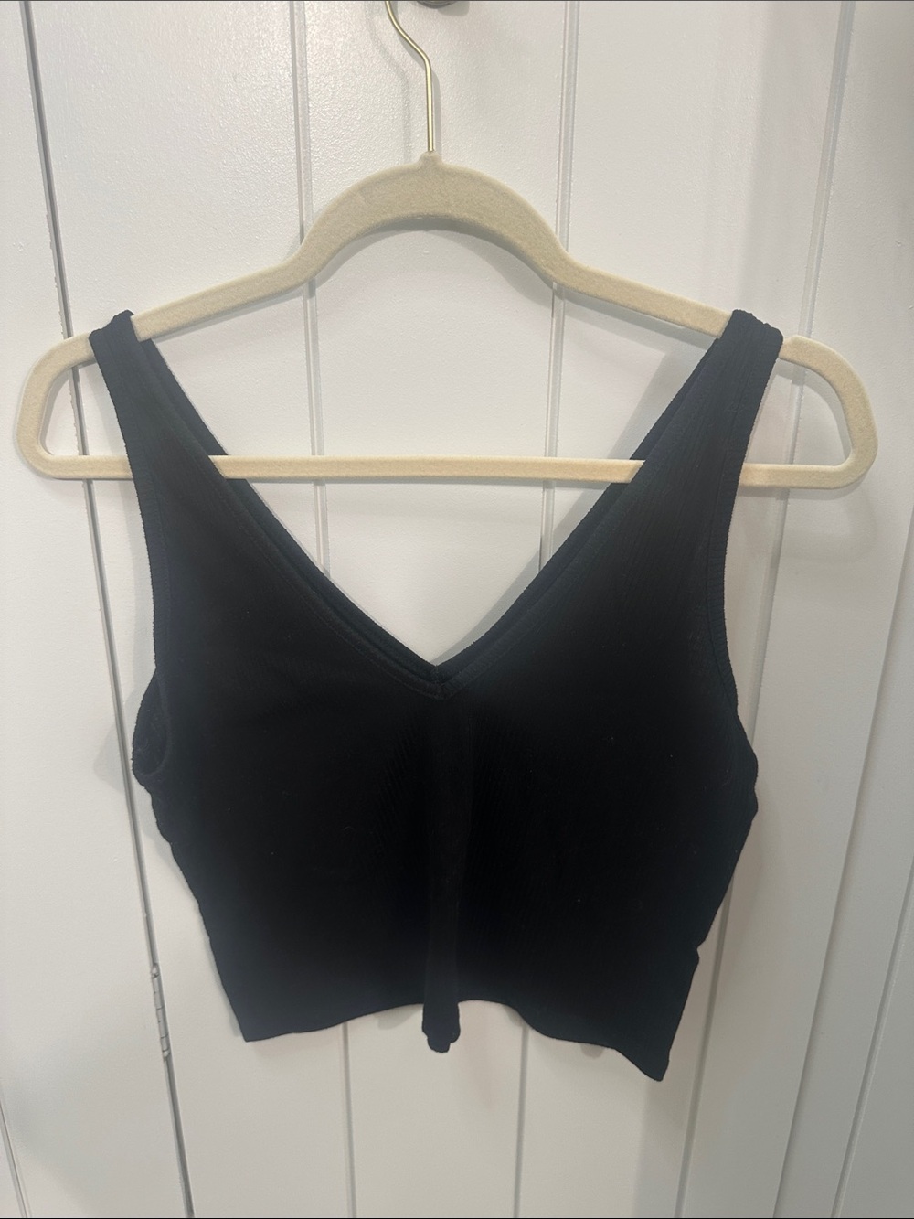Abound Black Ribbed V-Neck Crop Tank